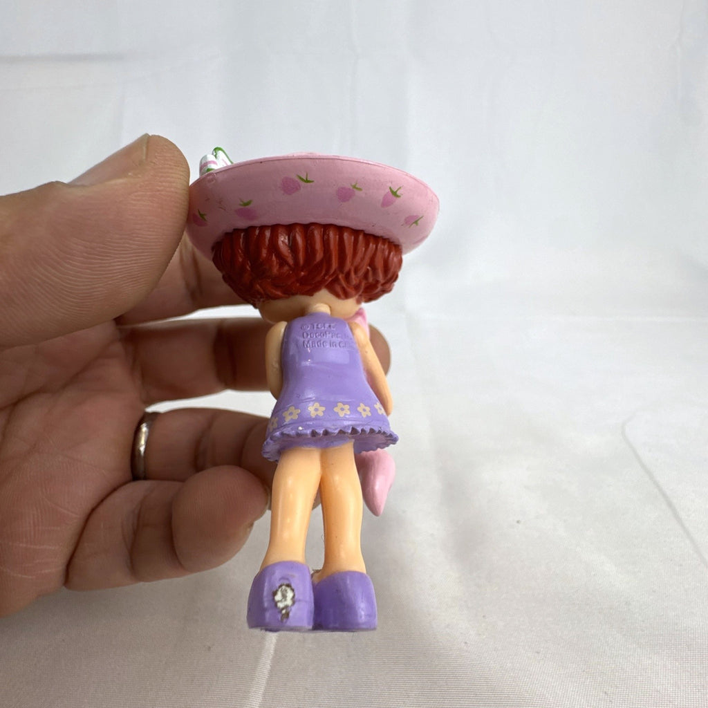 DecoPac Strawberry Shortcake and Custard cat molded plastic cake topper figurine in purple dress