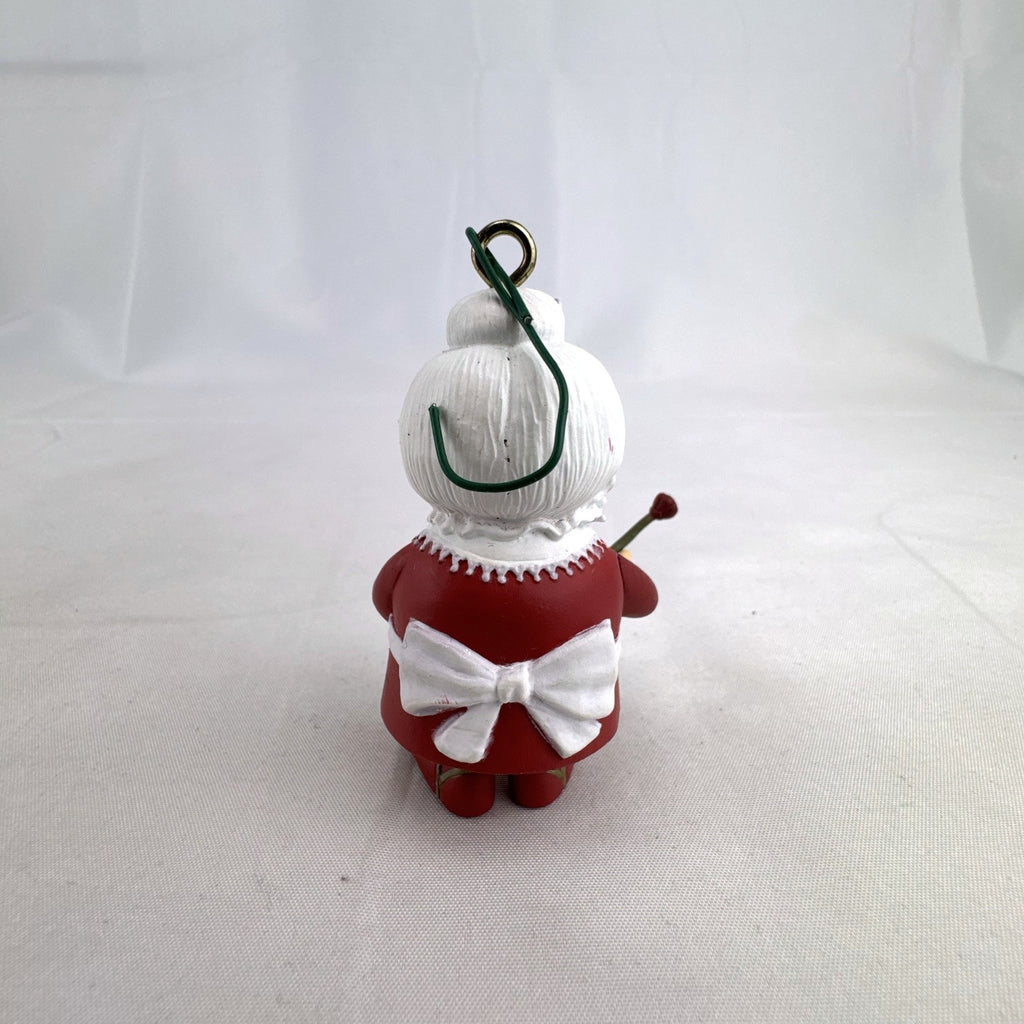 Playing Mantis Rudolph the Red-Nosed Reindeer Mrs. Claus molded plastic Christmas tree ornament