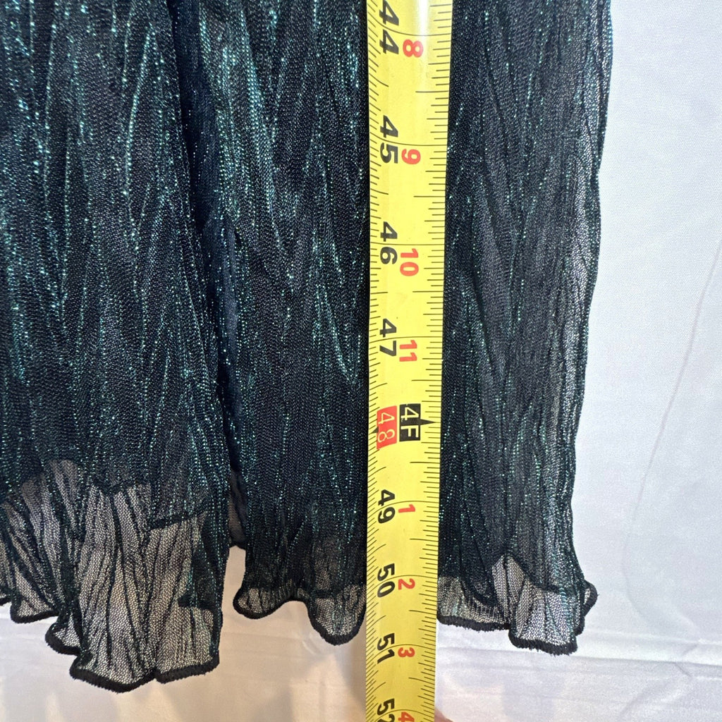 GUESS brand new with tags metallic emerald green and black v-neck crinkle maxi dress in size 4.