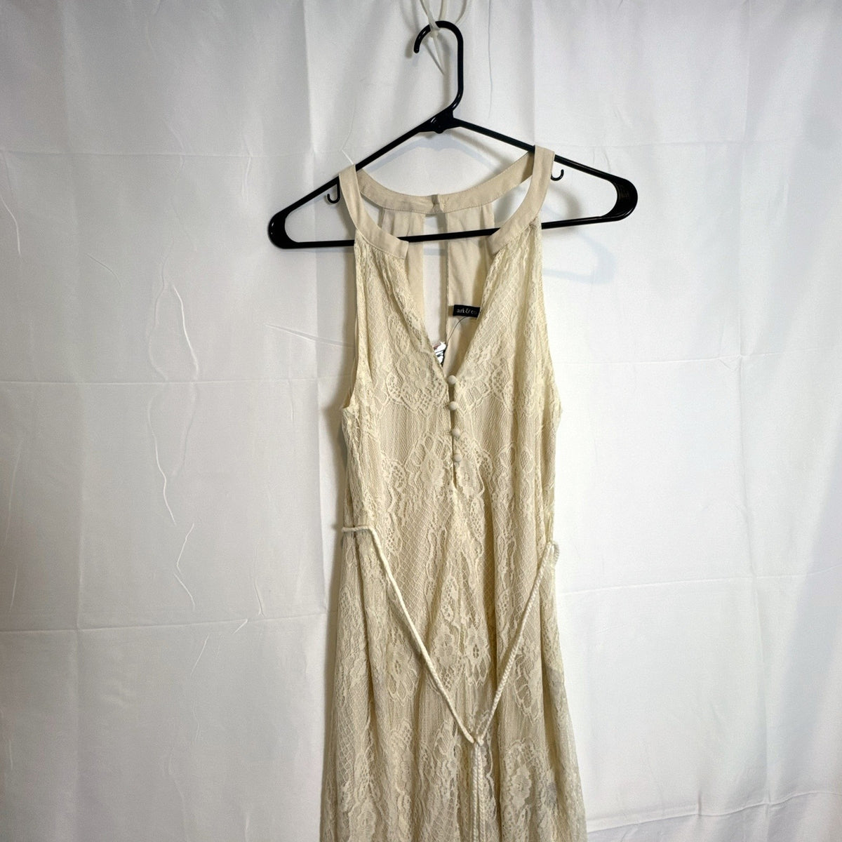 Ark & Co. brand new with tags ivory floral lace halter maxi dress featuring an open back and tassel waist belt