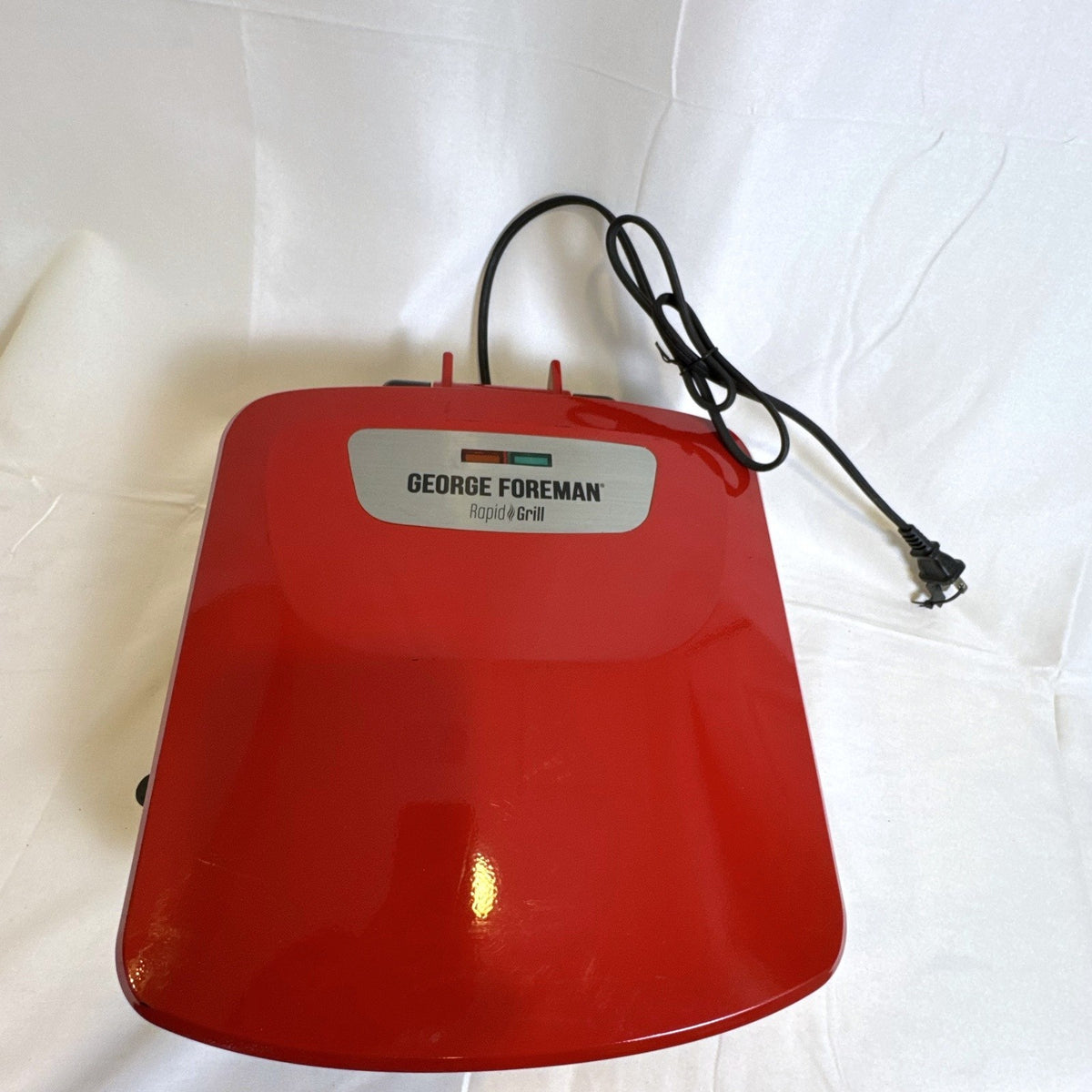 Red George Foreman 4-serving Rapid Grill and panini press with removable non-stick plates