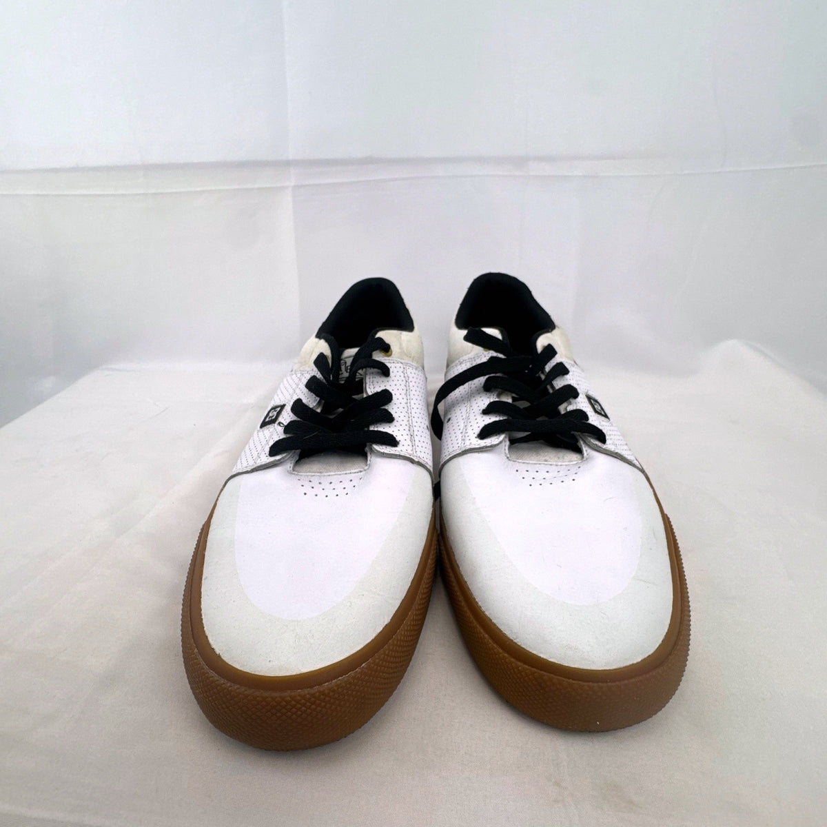 DC Shoes x Thrasher SOTY white leather low-top skate sneakers with gum soles in men's US 13.