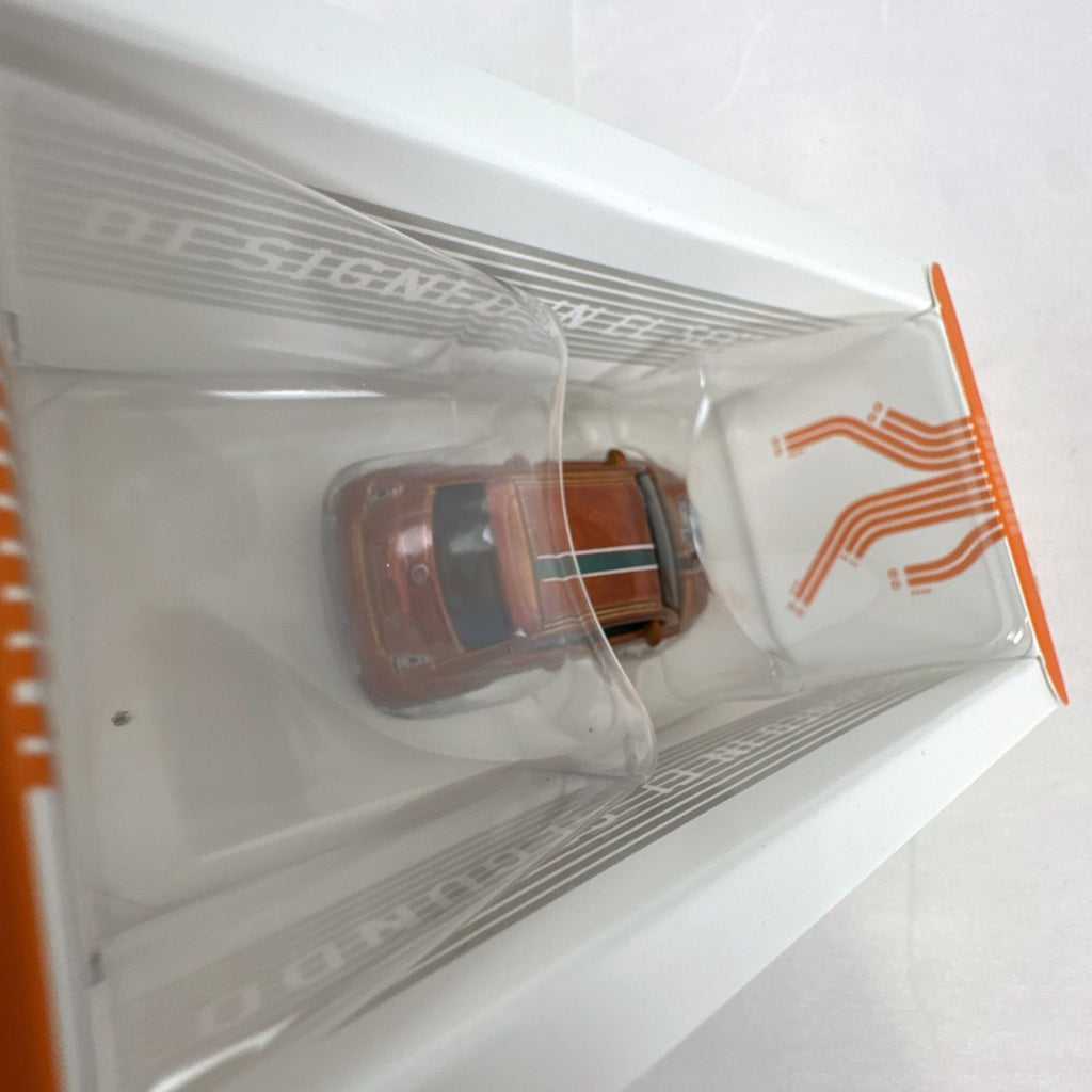 Hot Wheels id 1:64 scale Fiat 500e diecast car in metallic orange pizza delivery livery