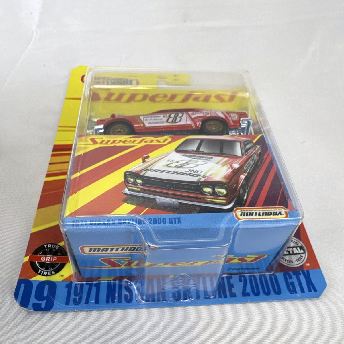 Matchbox Superfast 1971 Nissan Skyline 2000 GTX 1:64 scale diecast car sealed in red Japanese Nostalgic Car livery