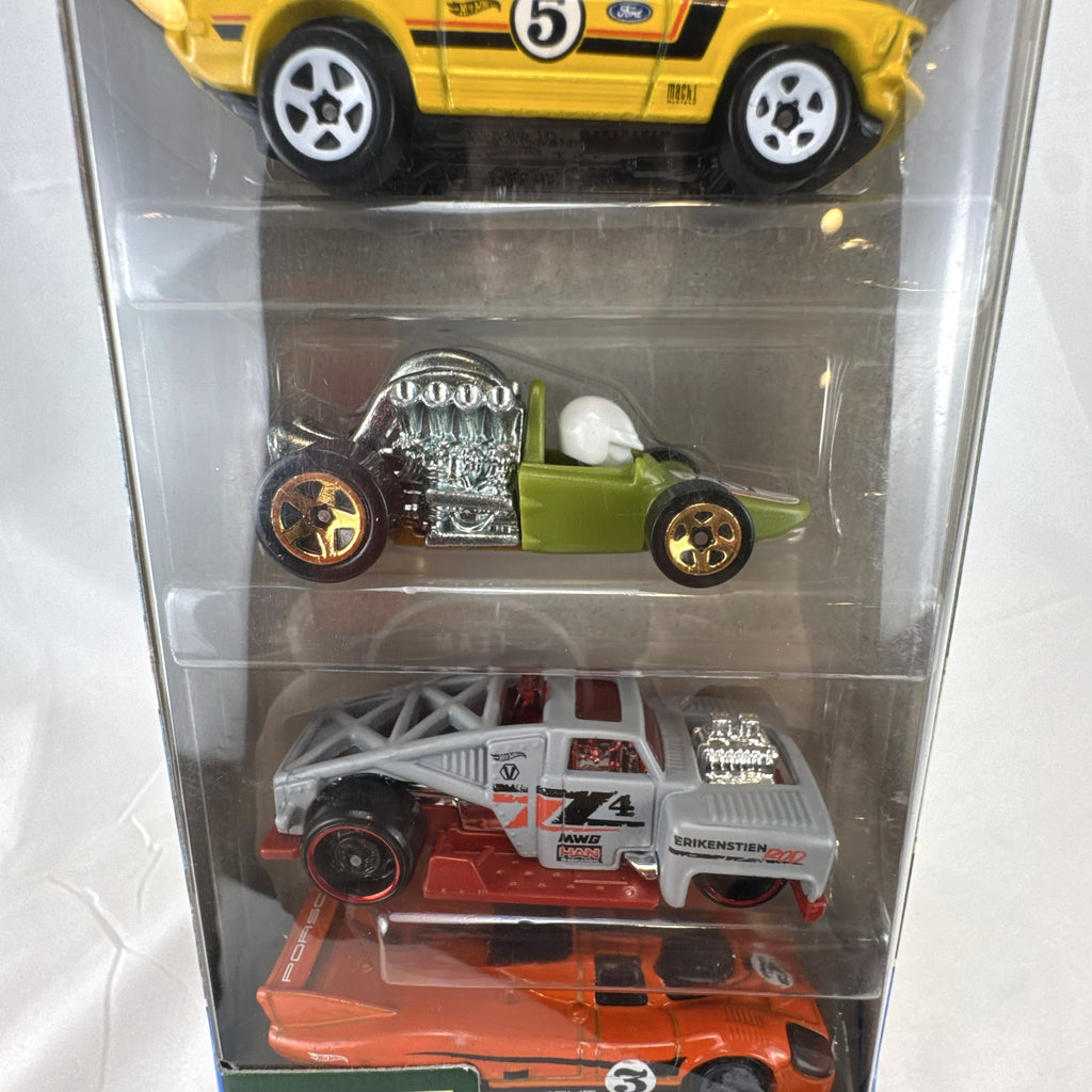 Hot Wheels Retro Racers 1:64 scale diecast 5-pack in sealed packaging featuring Porsche 917 LH and '70 Ford Mustang