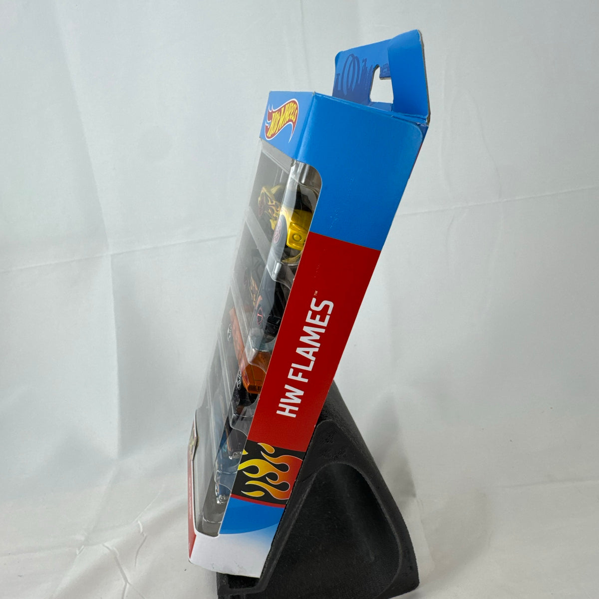 Factory sealed Hot Wheels HW Flames 5-pack 1:64 diecast cars including Mustang, Camaro, Viper, Coronet, and Fairlane.