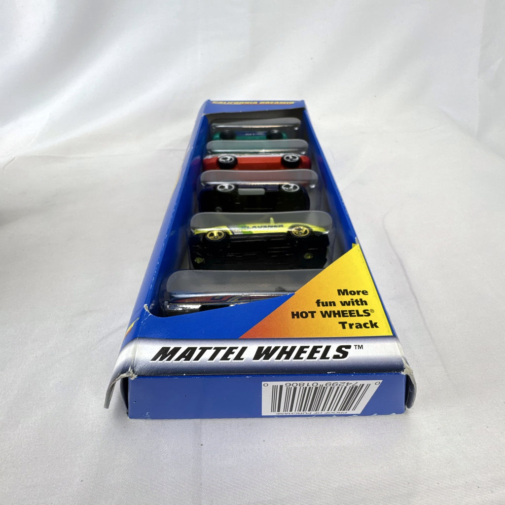 1997 Hot Wheels California Dreamin' 5-car diecast set featuring 1:64 scale Mazda Miata, Dodge Viper, and Cadillac.