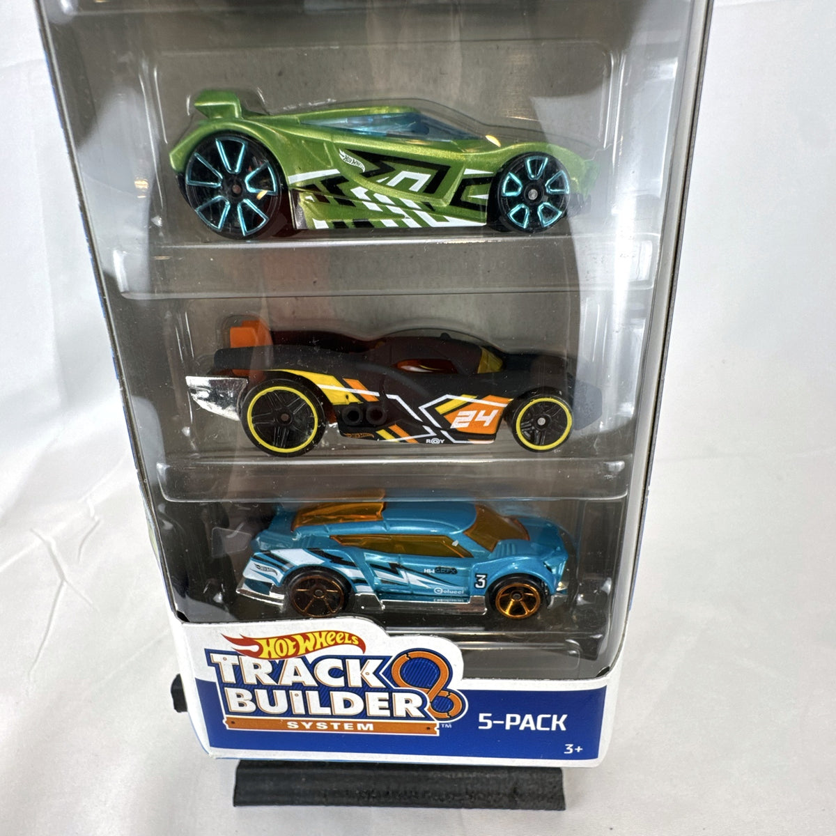 Hot Wheels Track Builder 5-pack 1:64 scale diecast cars including Drift King and Chicane in packaging