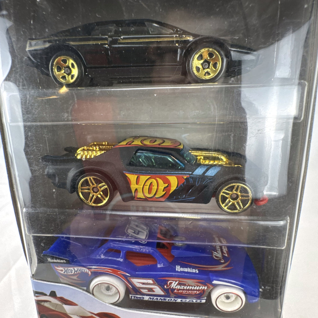 Hot Wheels 1:64 scale diecast 3-car set featuring black Lotus Esprit S1 in original packaging