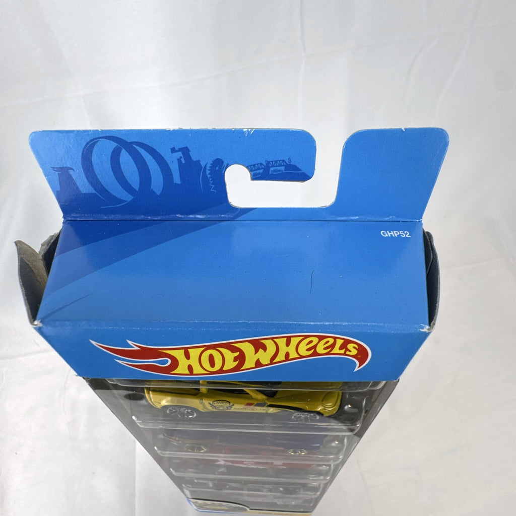 Hot Wheels Car Meet 5-pack 1:64 scale diecast cars in original packaging