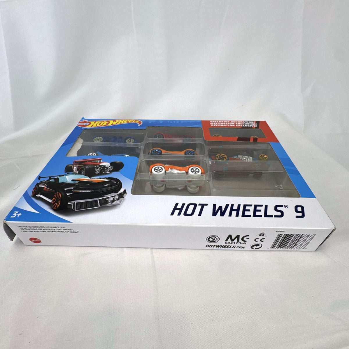 Hot Wheels 1:64 scale diecast fantasy cars set of 7 in original display box including Sharkruiser and Arachnorod models.