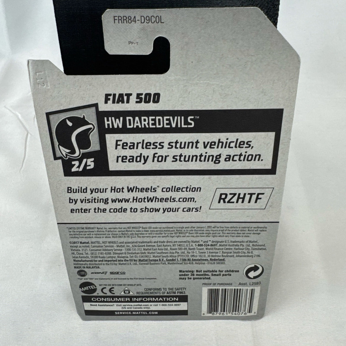 Hot Wheels 1:64 scale blue Fiat 500 HW Daredevils diecast car packaged on original blister card