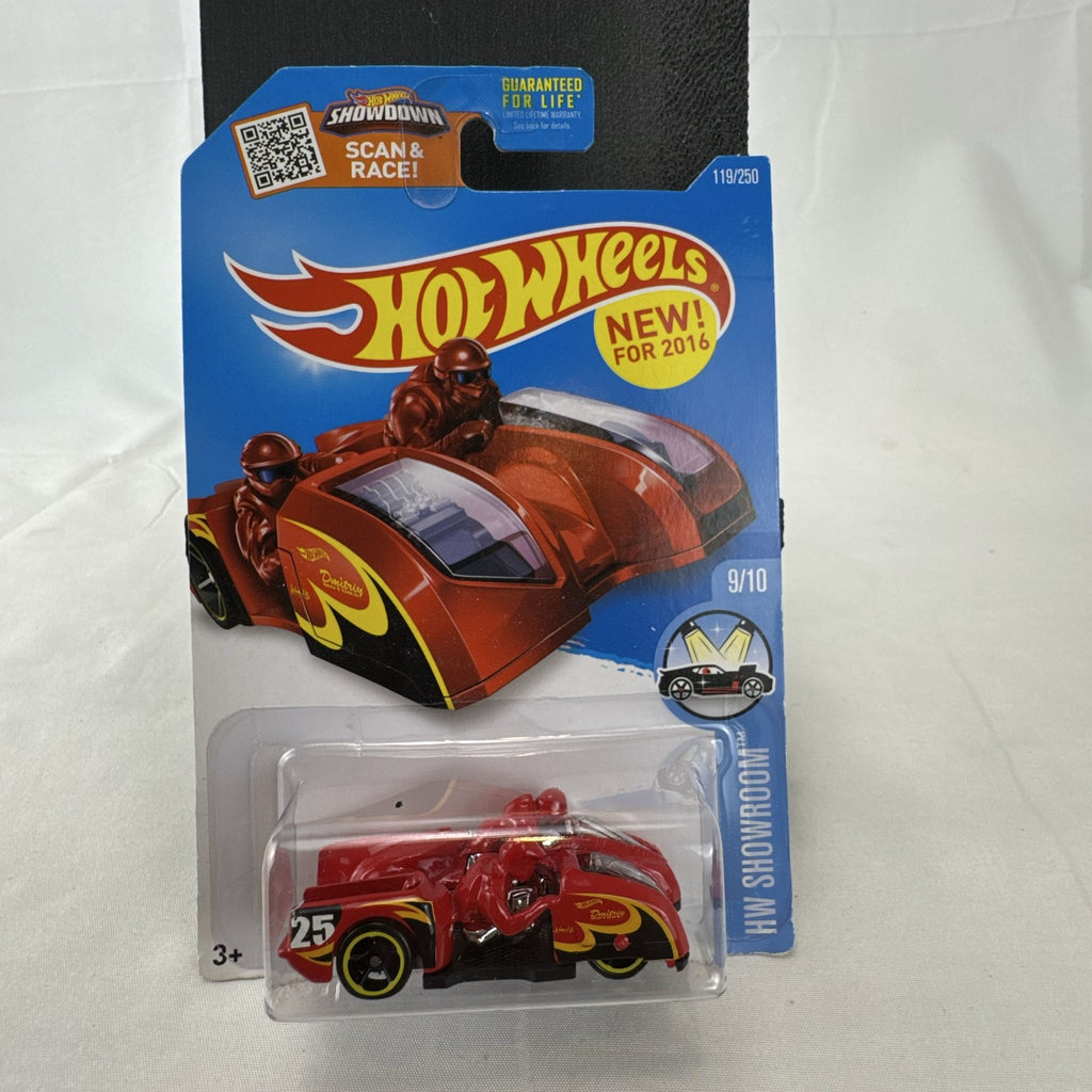 Hot Wheels 1:64 scale Side Ripper diecast car in red with flame graphics sealed on original 2016 card