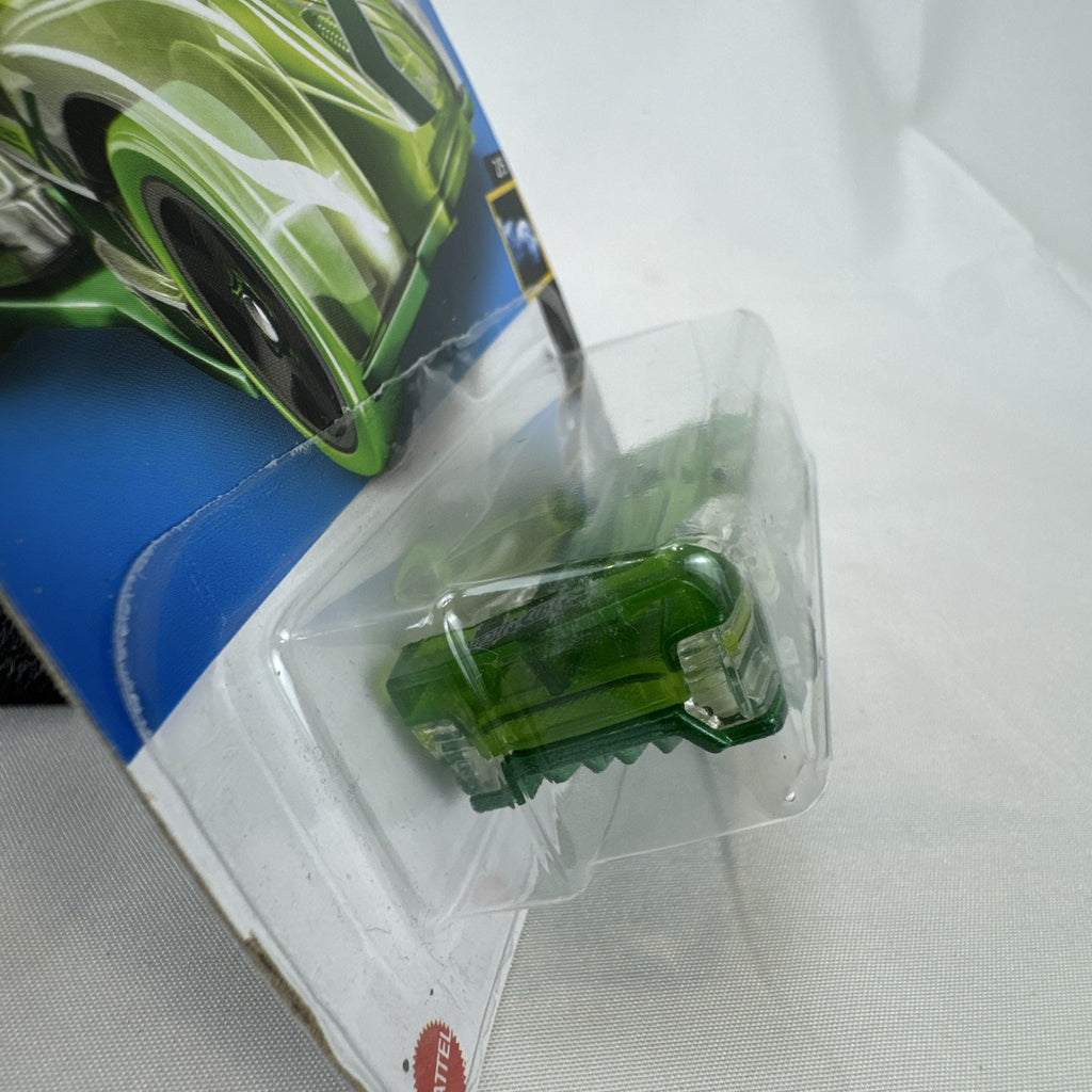 Hot Wheels Electrack translucent green X-Raycers diecast car 1:64 scale in original blister package