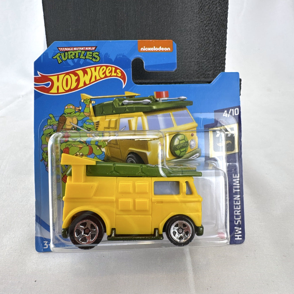 Hot Wheels 2021 TMNT Party Wagon 1:64 scale die-cast van in original sealed blister pack
