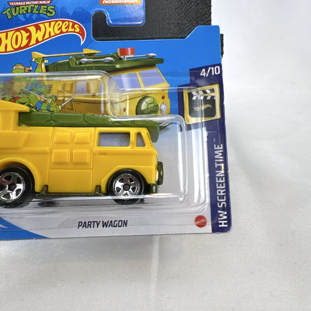 Hot Wheels 2021 TMNT Party Wagon 1:64 scale die-cast van in original sealed blister pack