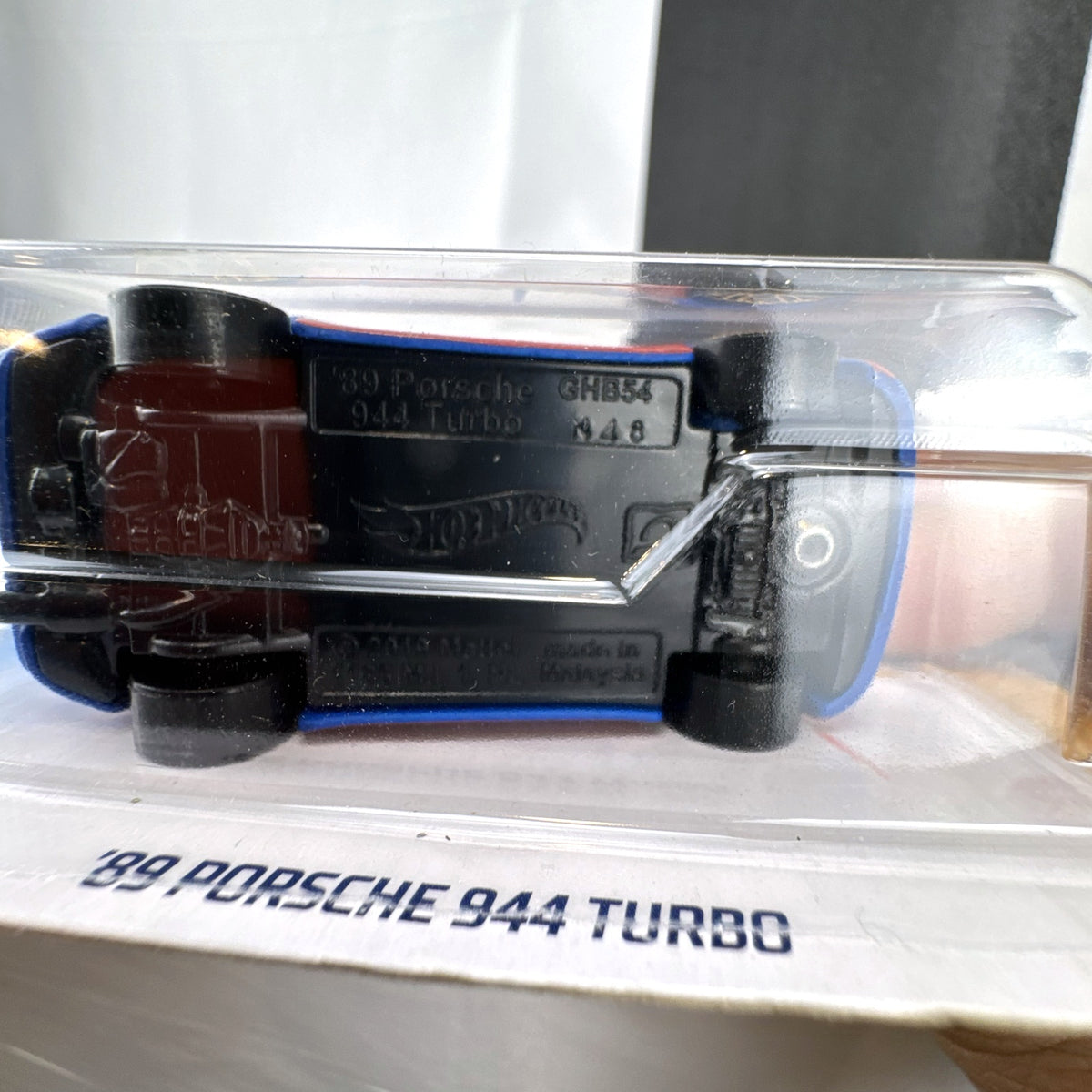 Hot Wheels 1:64 scale 1989 Porsche 944 Turbo in blue with Magnus Walker Urban Outlaw livery on card