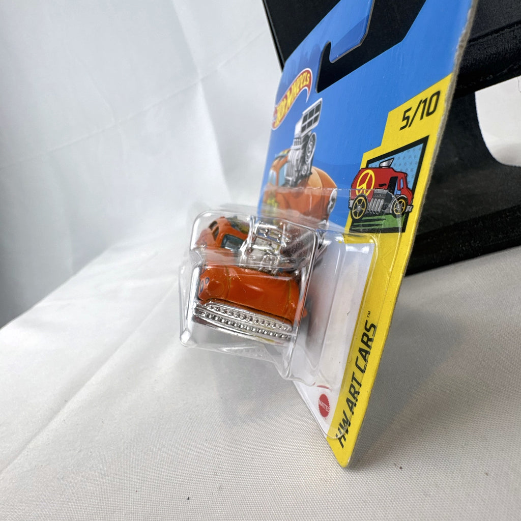 Hot Wheels Surf 'N Turf 2021 HW Art Cars 1:64 scale diecast wagon in bright orange packaging