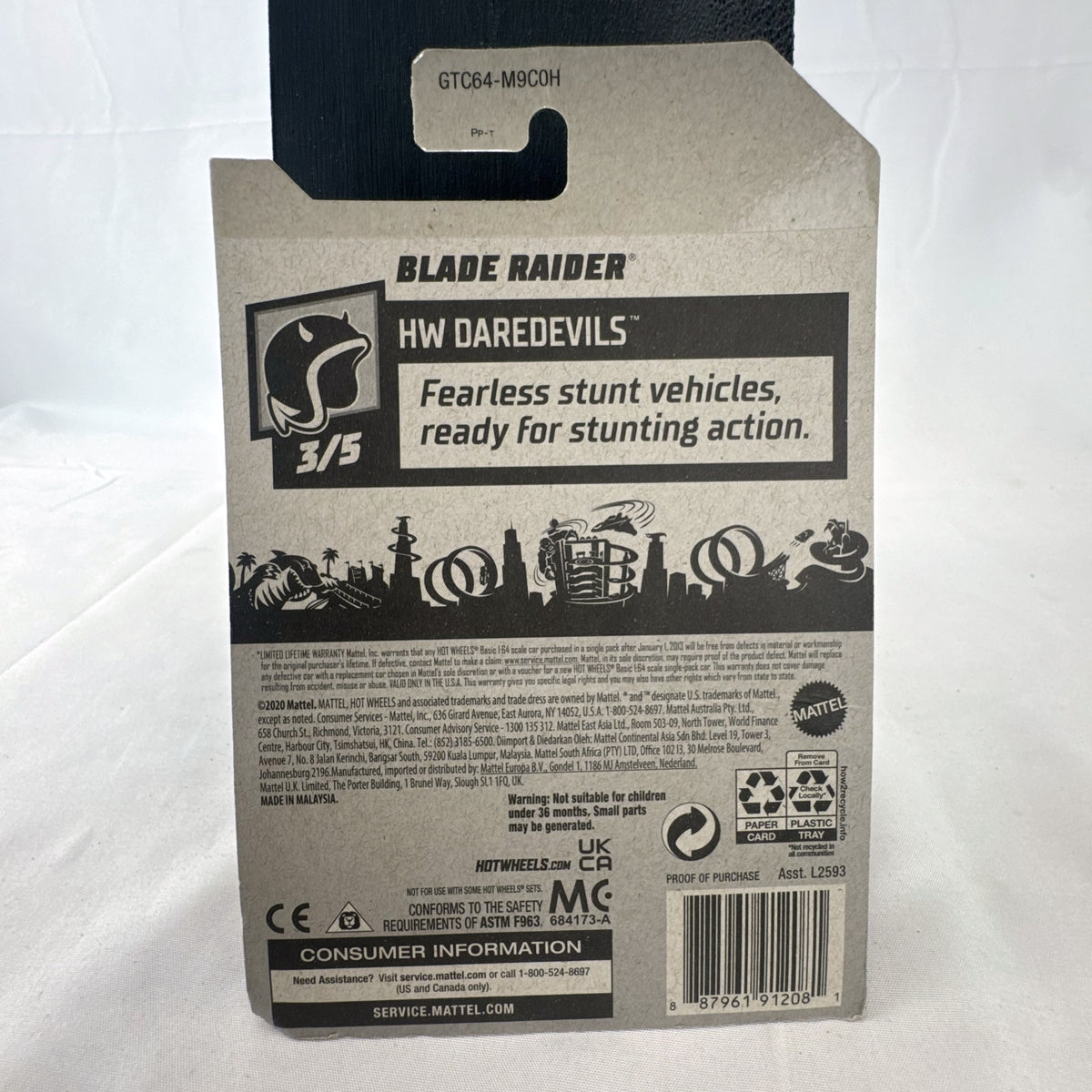 Sealed 2021 Hot Wheels Blade Raider red stunt buggy die-cast vehicle in original blister card packaging.