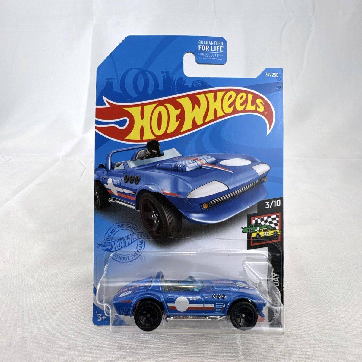 Hot Wheels Chevrolet Corvette Grand Sport Roadster blue 1:64 diecast car in sealed original blister pack