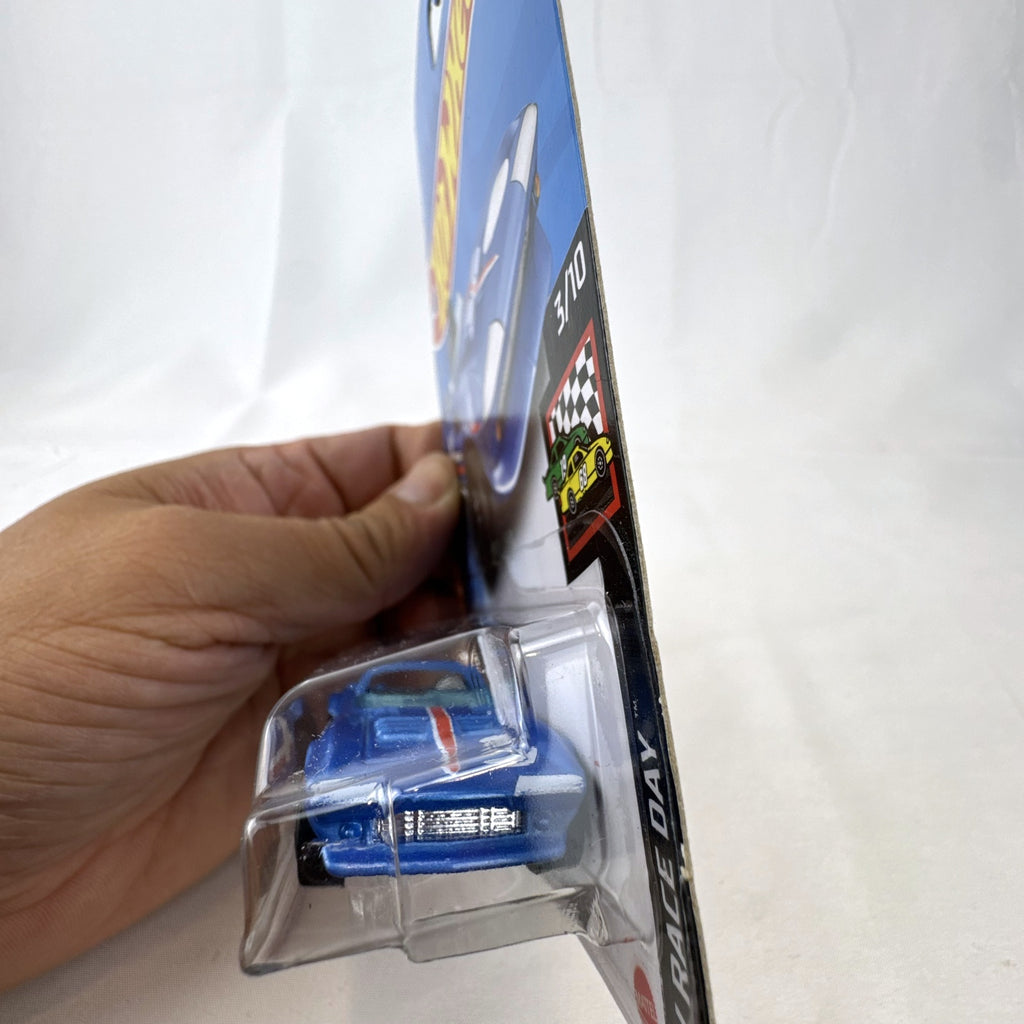 Hot Wheels Chevrolet Corvette Grand Sport Roadster blue 1:64 diecast car in sealed original blister pack