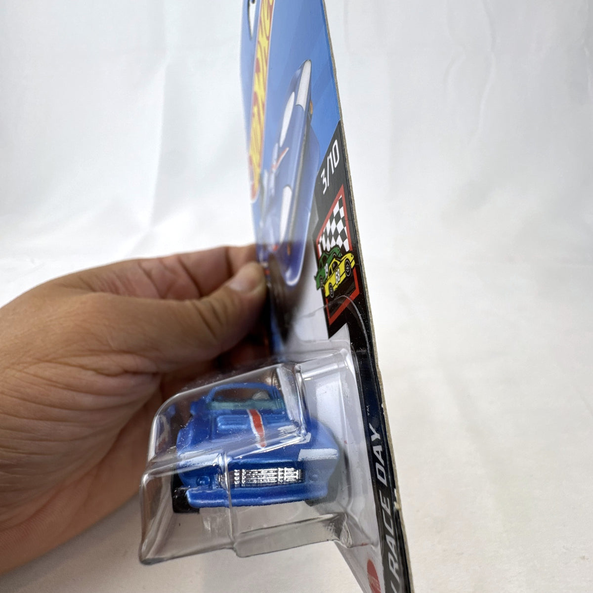 Hot Wheels Chevrolet Corvette Grand Sport Roadster blue 1:64 diecast car in sealed original blister pack