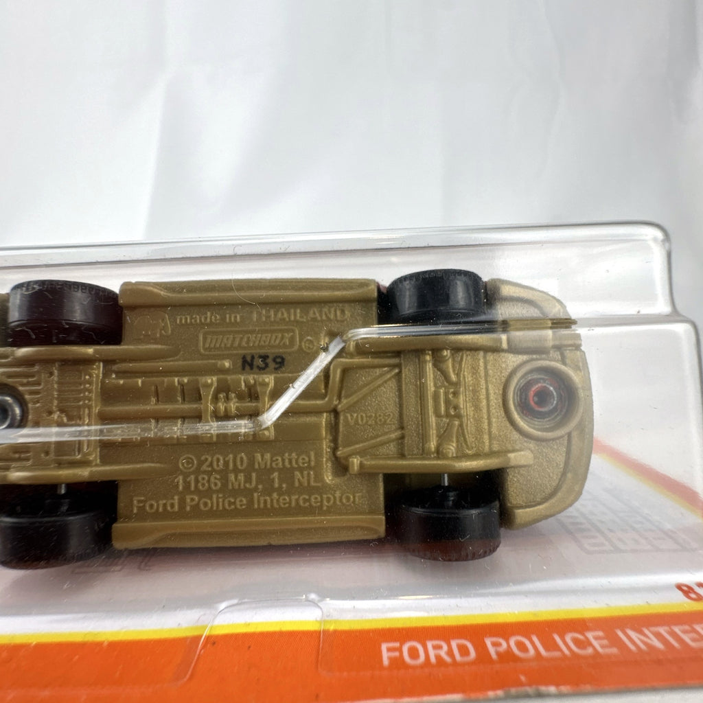 Matchbox 1:64 scale red metallic Ford Police Interceptor Fire Chief diecast car sealed on original card