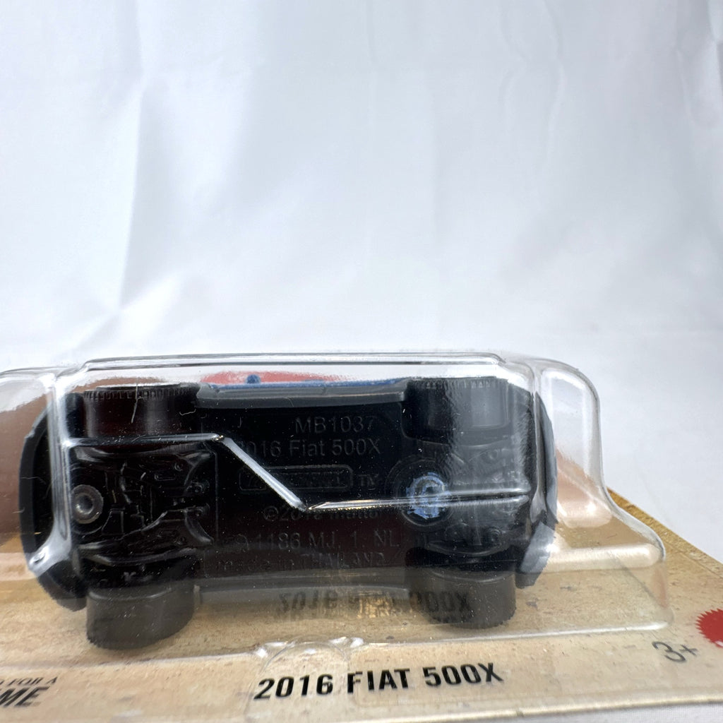 Matchbox 1:64 scale 2016 Fiat 500X diecast model car in metallic blue sealed on blister card