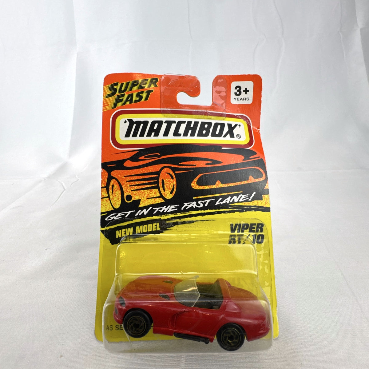 Matchbox Superfast 1993 red Dodge Viper RT/10 diecast car sealed on original TV show card packaging