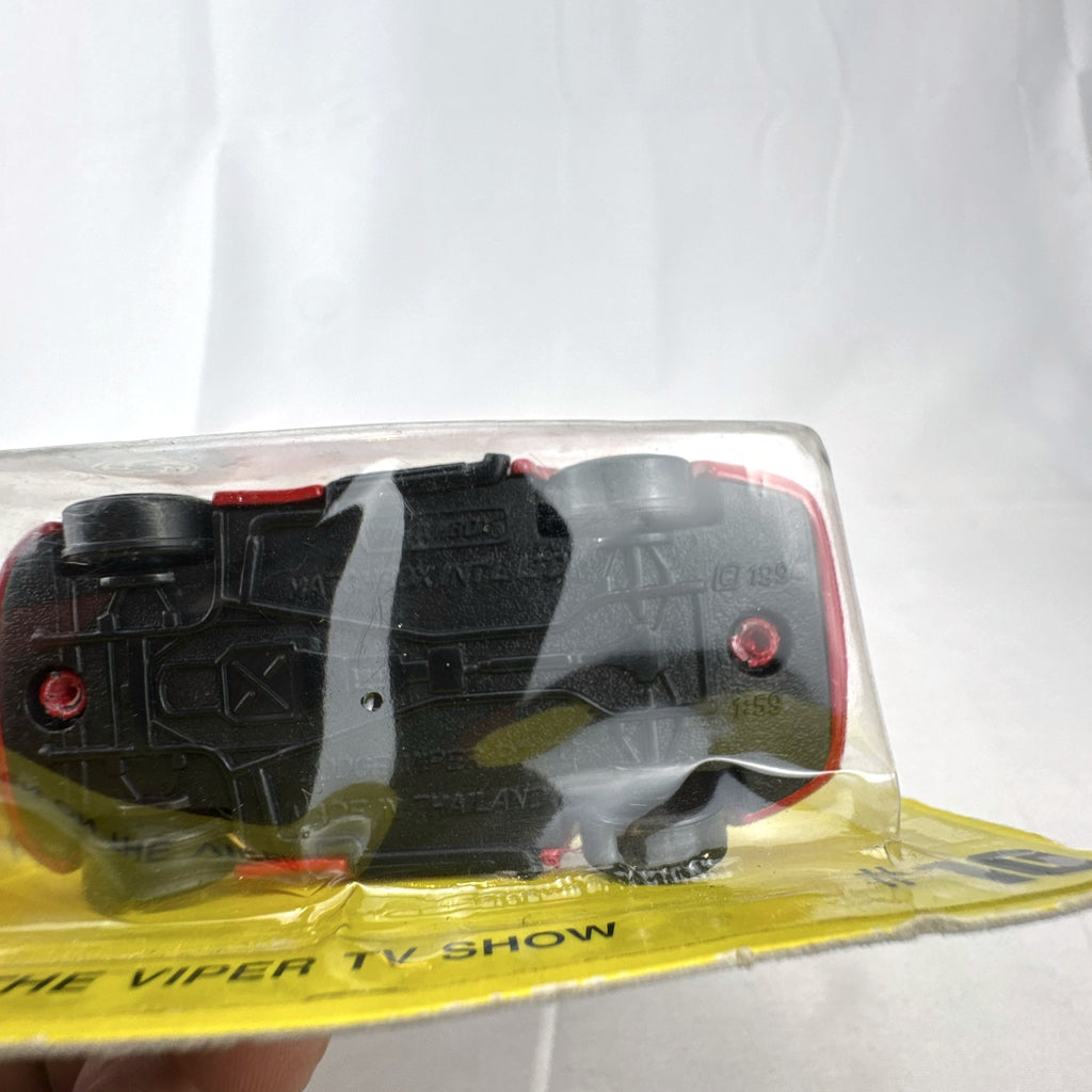 Matchbox Superfast 1993 red Dodge Viper RT/10 diecast car sealed on original TV show card packaging