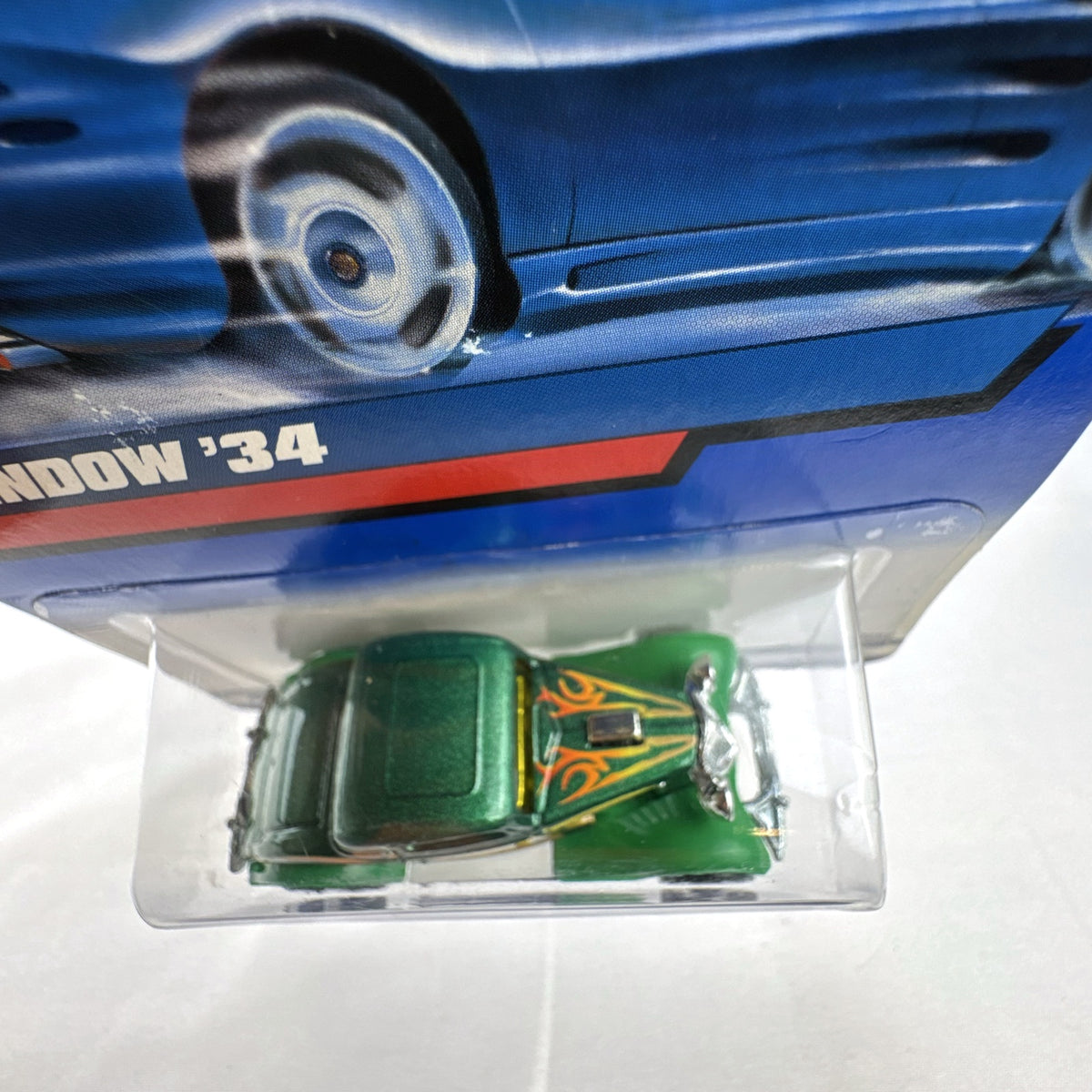 Hot Wheels 2000 Mainline 3-Window '34 Ford Coupe diecast car in metallic green factory sealed on card