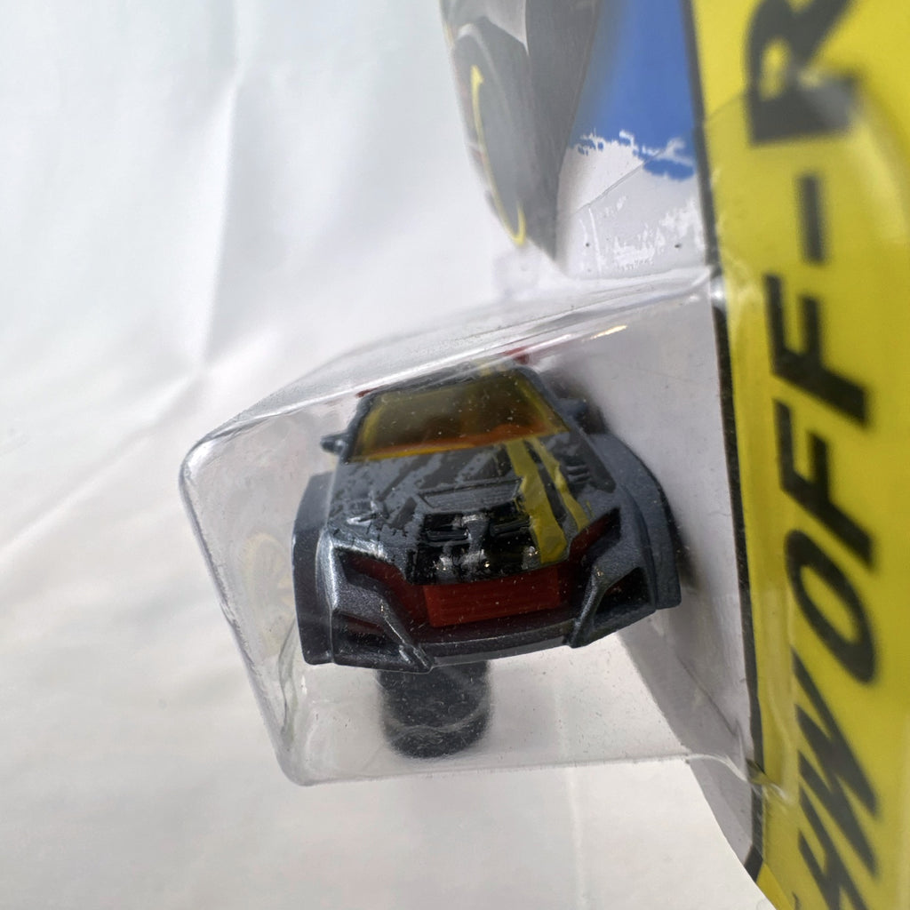 Hot Wheels Loop Coupe HW Off-Road Treasure Hunt 1:64 diecast car factory sealed on original card