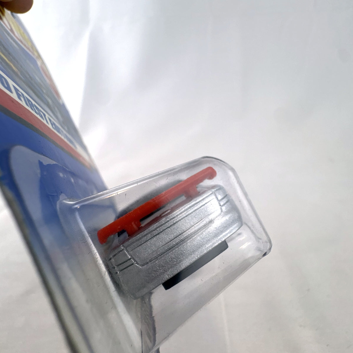 Sealed 2000 Hot Wheels First Editions silver Holden Commodore VT SS V8 Supercar diecast in original blister card packaging