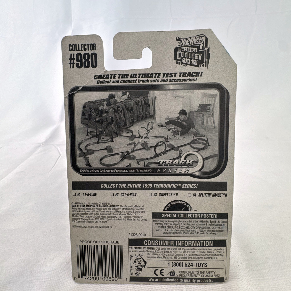Hot Wheels 1:64 scale Splittin' Image II diecast car in metallic gold sealed on original Terrorific Series blister card