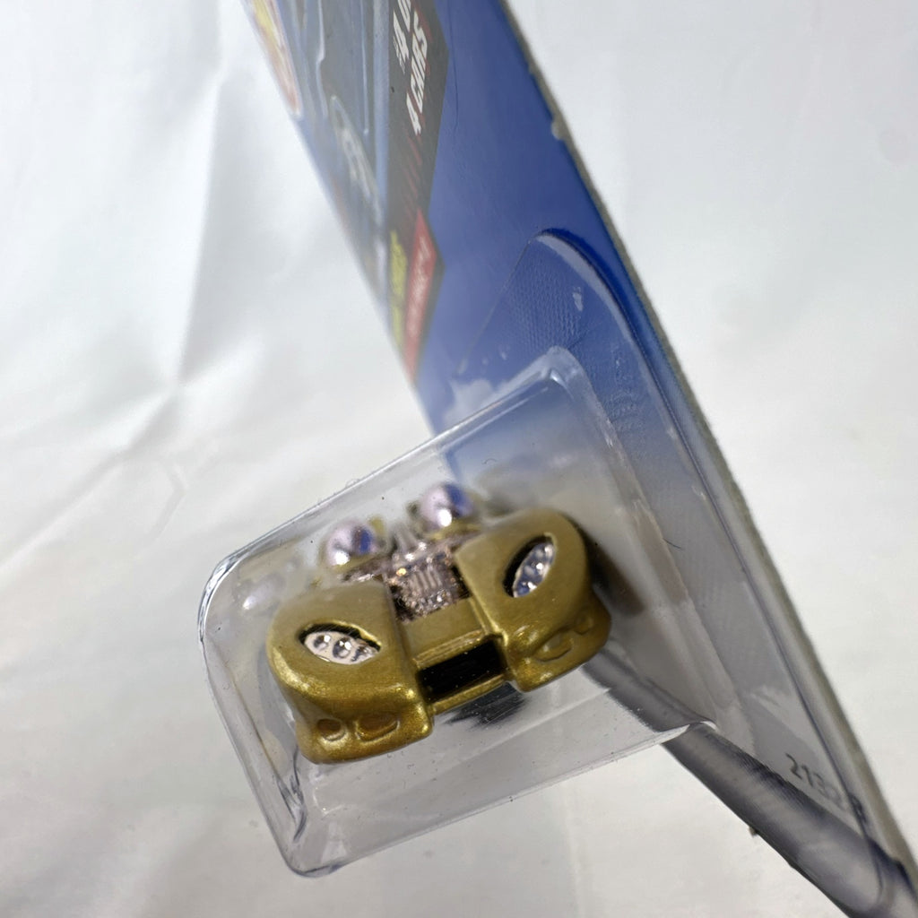 Hot Wheels 1:64 scale Splittin' Image II diecast car in metallic gold sealed on original Terrorific Series blister card