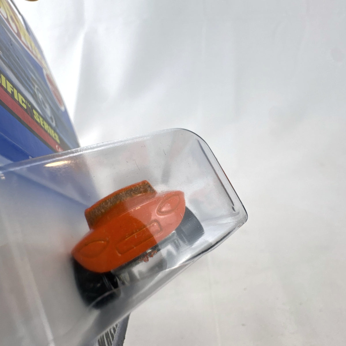 Factory sealed Hot Wheels Cat-A-Pult 1:64 scale diecast car in bright orange from the 1999 Terrorific Series.
