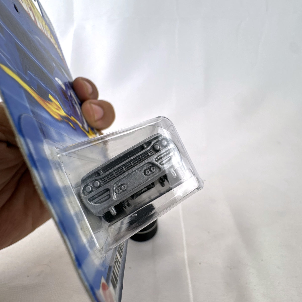 Hot Wheels 2002 First Editions Saleen S7 1:64 scale silver diecast car sealed on original packaging card