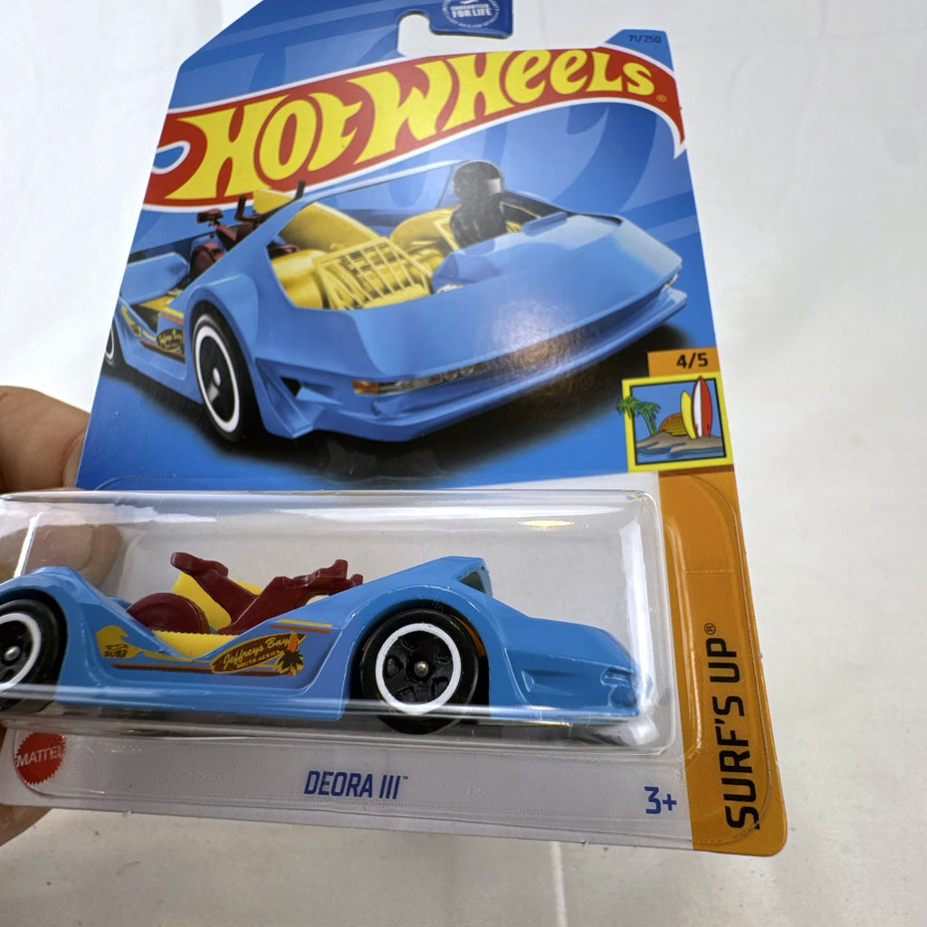 Hot Wheels Deora III Surf's Up 1:64 scale blue diecast truck in original packaging