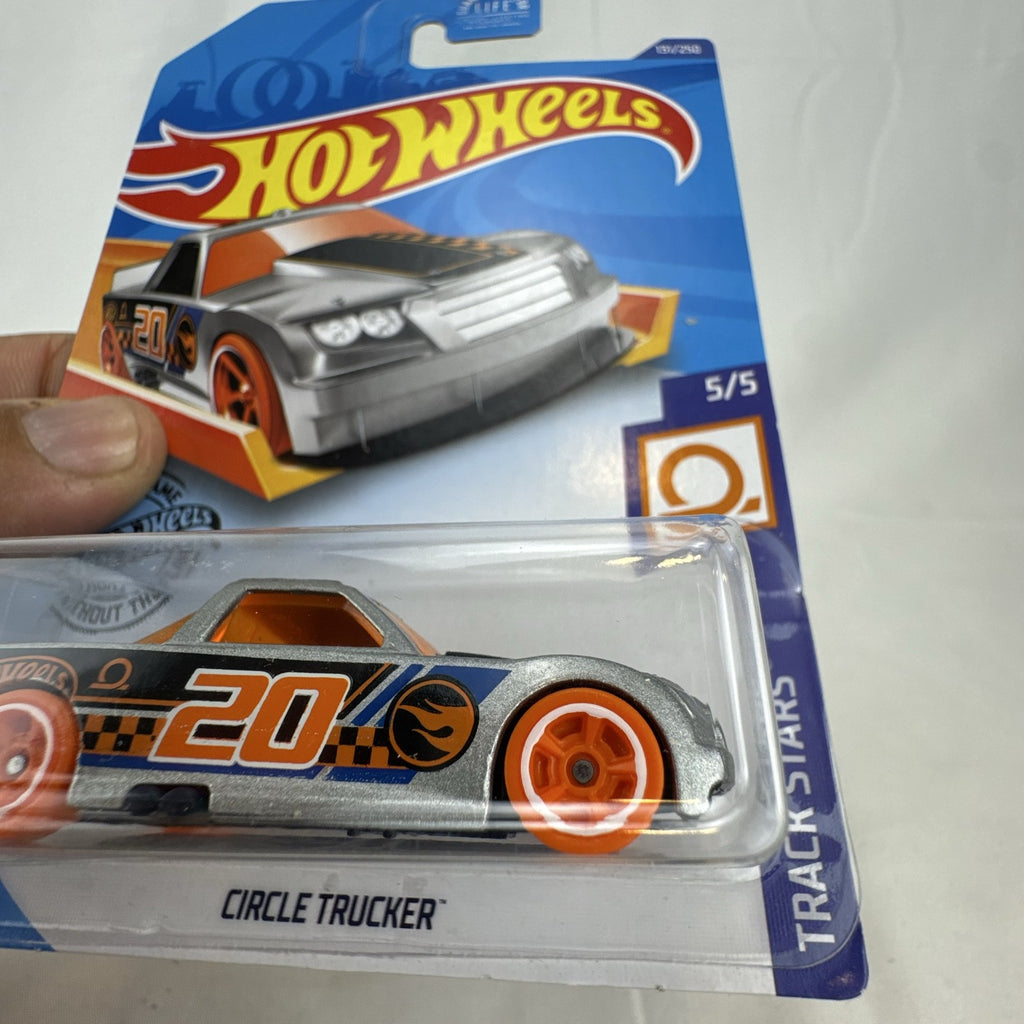 Hot Wheels 2019 Circle Trucker Treasure Hunt 1:64 scale silver diecast truck in unopened original package