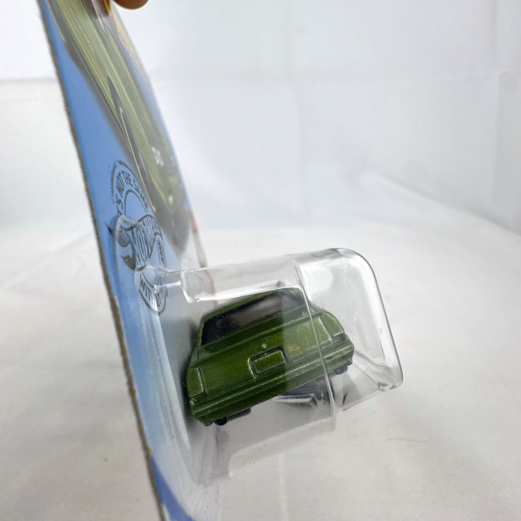 Hot Wheels 1:64 1986 Chevrolet Monte Carlo SS Muscle Mania in metallic green