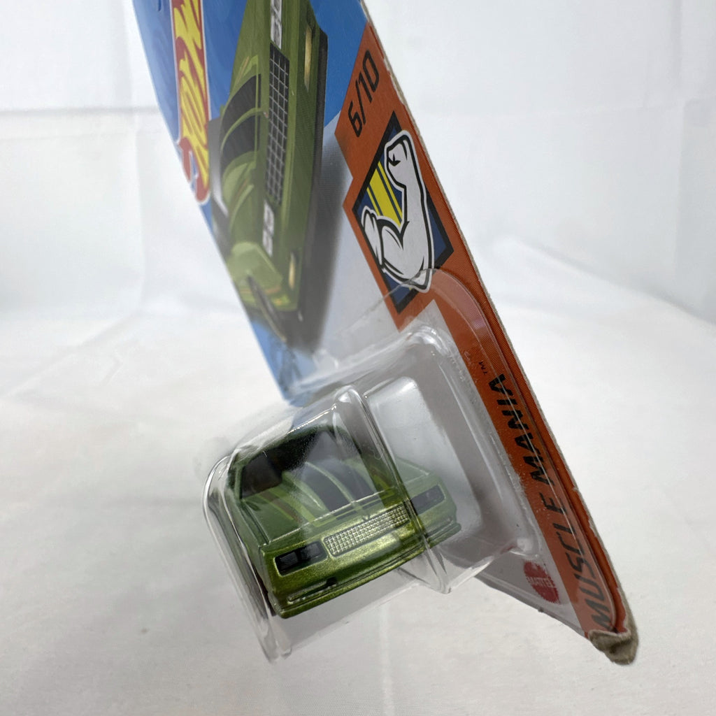 Hot Wheels 1:64 1986 Chevrolet Monte Carlo SS Muscle Mania in metallic green