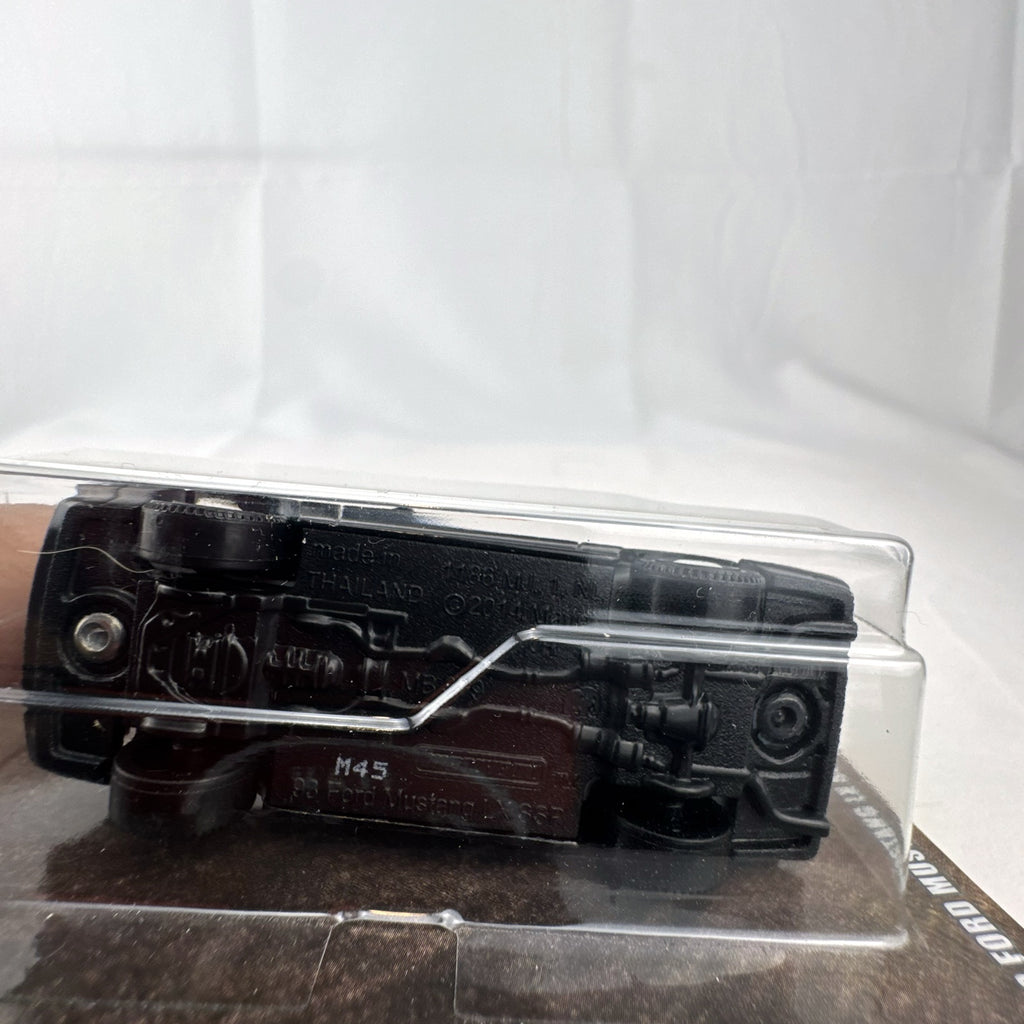 Matchbox 1993 Ford Mustang LX SSP Texas State Trooper 1:64 scale diecast car sealed on original blister card.