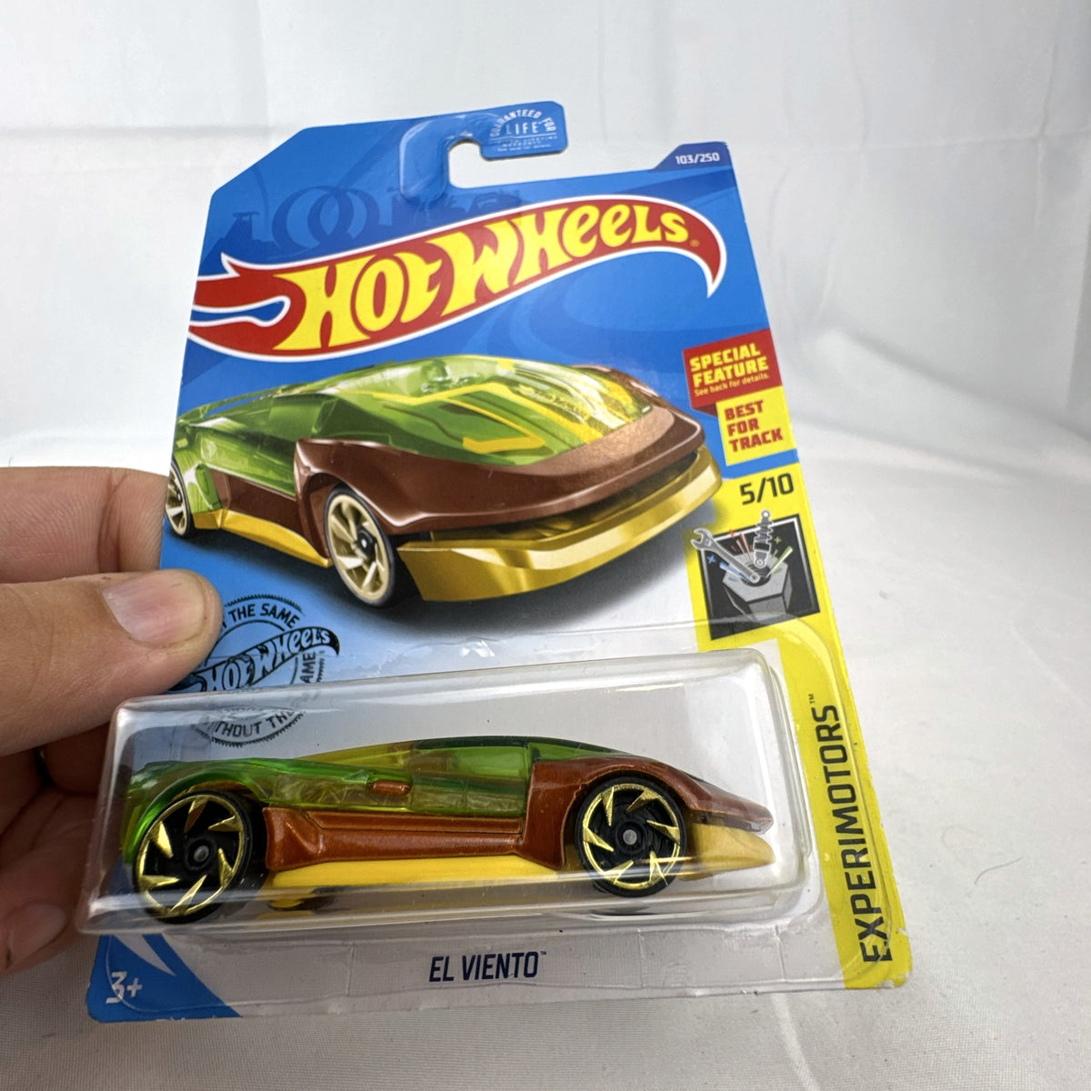 Hot Wheels 1:64 scale El Viento diecast car in translucent green from the Experimotors series sealed on card.