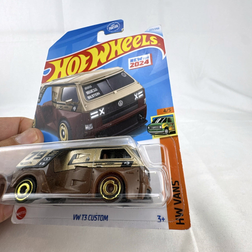 Hot Wheels 2024 VW T3 Custom 1:64 scale gold diecast van sealed in original packaging