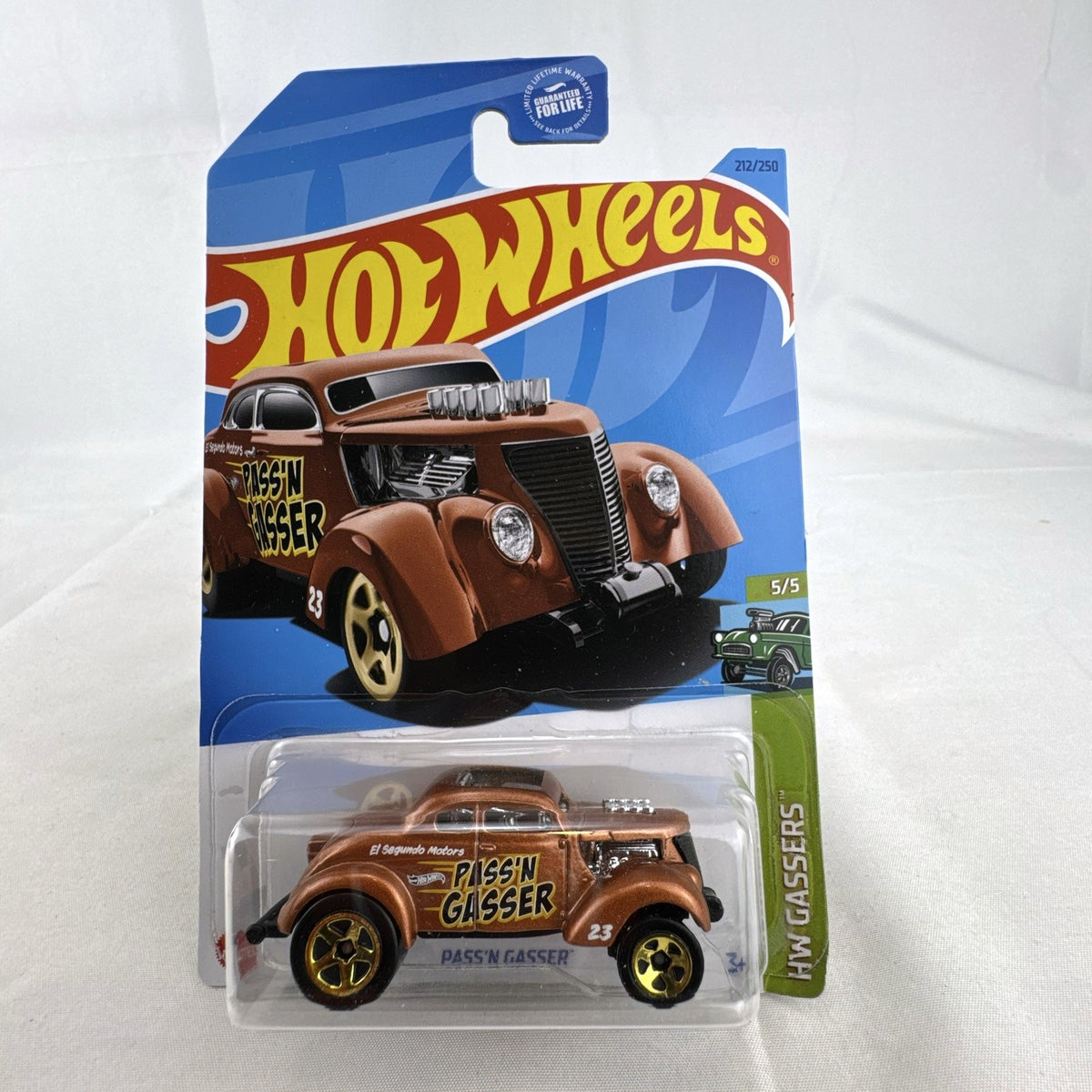 Hot Wheels 1:64 Pass'N Gasser diecast hot rod in metallic copper sealed on card