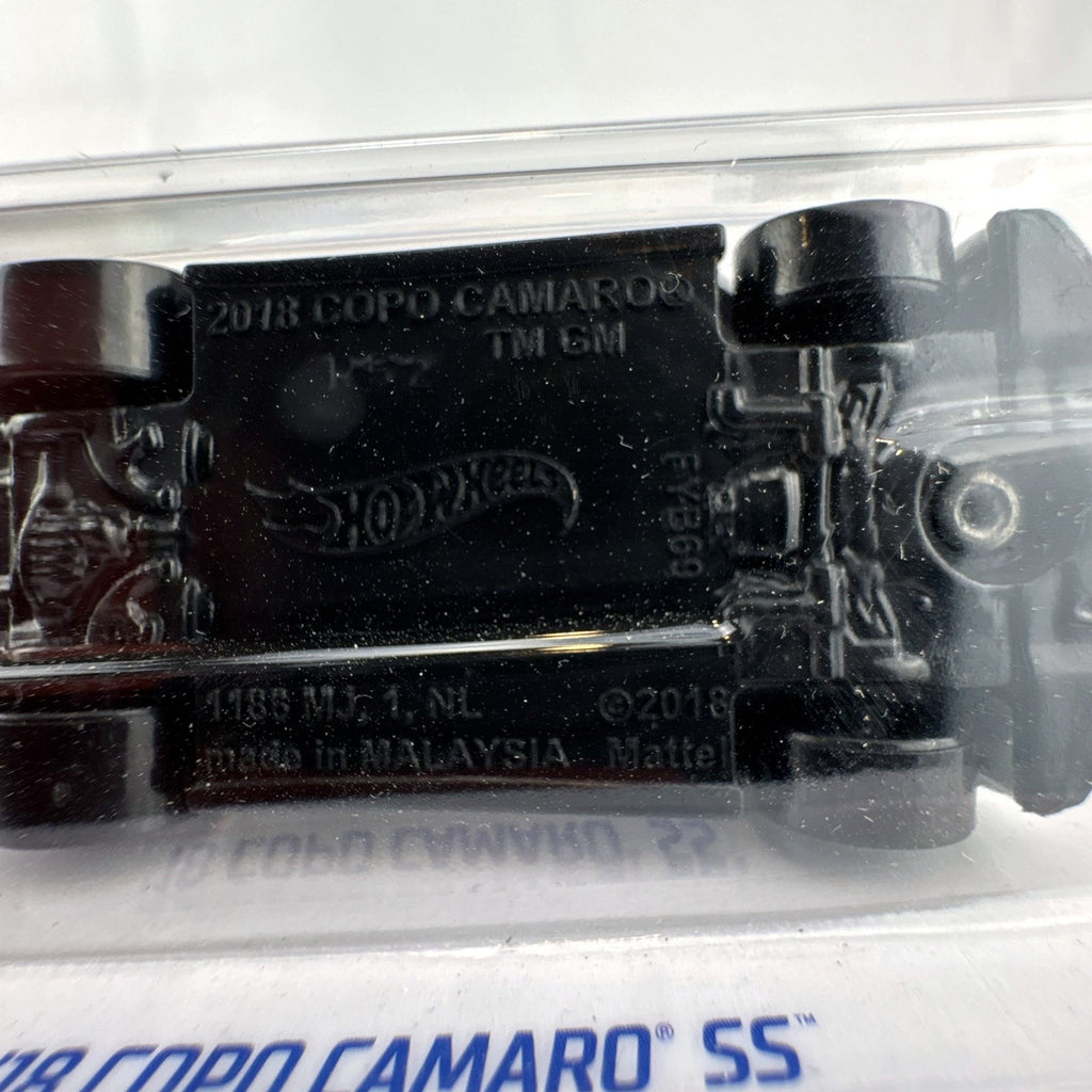 Hot Wheels 2018 Chevy COPO Camaro SS 1:64 scale diecast car sealed on original 2022 HW Drag Strip card.