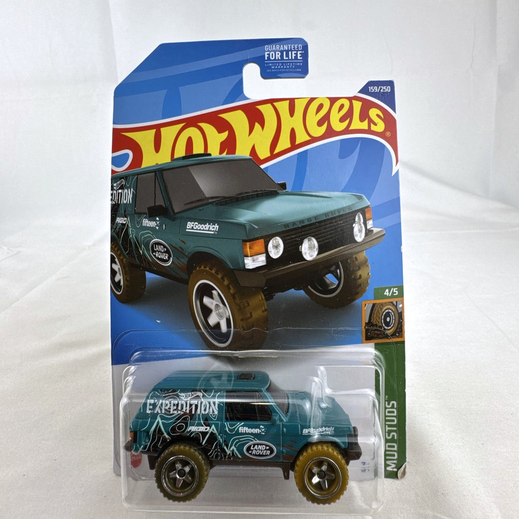 Hot Wheels 1:64 scale Land Rover Range Rover Classic Mud Studs diecast vehicle in teal sealed on original blister card