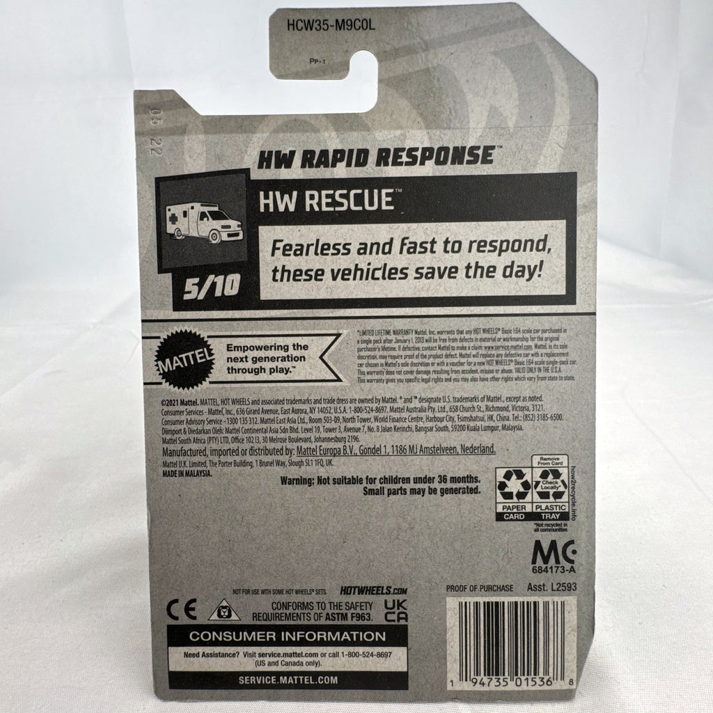 Hot Wheels HW Rapid Response emergency ambulance 1:64 scale red diecast car sealed on original card packaging.