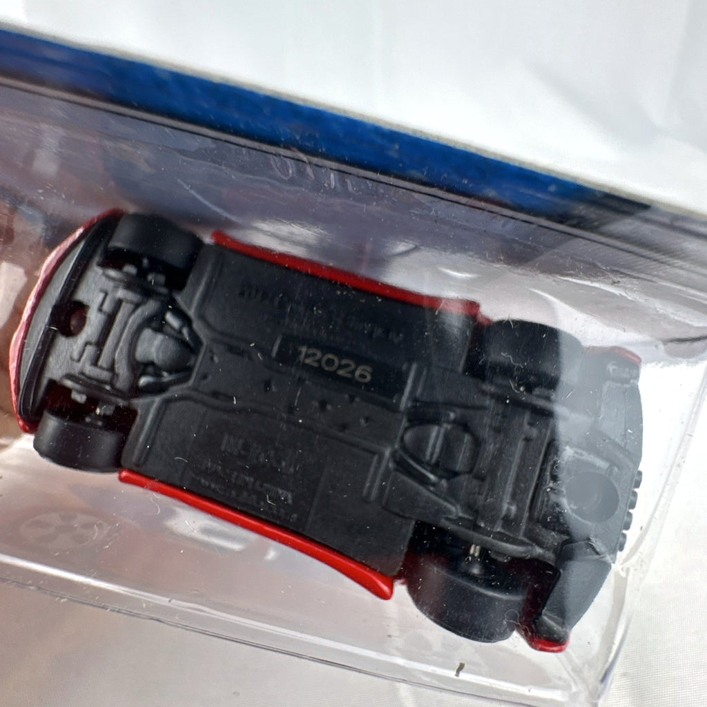 Maisto Fresh Metal 1:64 scale 2014 red Chevrolet Corvette C7 Stingray diecast car sealed on card packaging