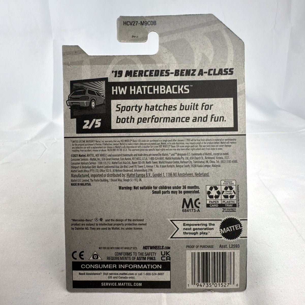 Hot Wheels 1:64 scale 2019 Mercedes-Benz A-Class diecast hatchback in metallic blue factory sealed on card.
